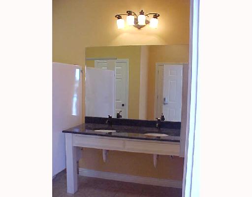 8225 San Marco Ave, Springdale, AR 72762